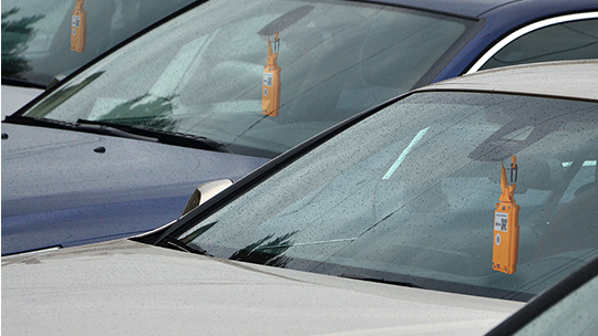 Śledzik GPS i BLE do Zarządzania Parkingami